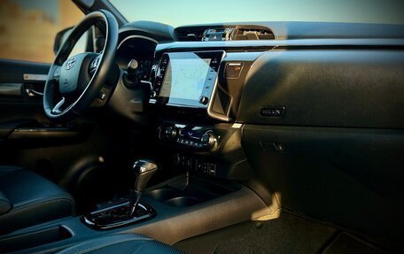 Toyota Hilux VIII, 2020 год, 5 700 000 рублей, 11 фотография