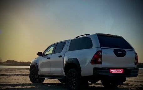 Toyota Hilux VIII, 2020 год, 5 700 000 рублей, 4 фотография