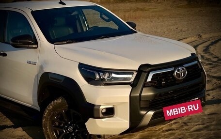 Toyota Hilux VIII, 2020 год, 5 700 000 рублей, 3 фотография