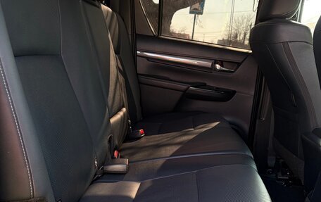 Toyota Hilux VIII, 2020 год, 5 700 000 рублей, 15 фотография