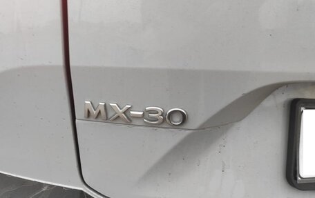 Mazda MX-30, 2020 год, 1 870 000 рублей, 15 фотография