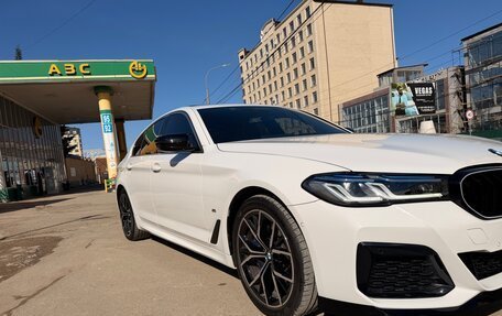 BMW 5 серия, 2022 год, 5 250 000 рублей, 1 фотография