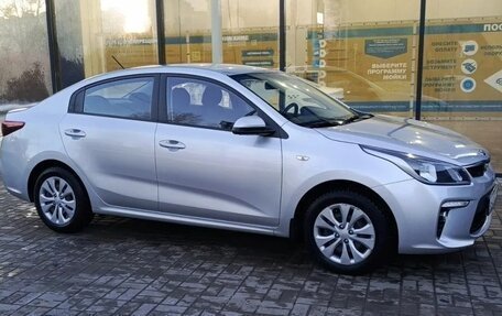 KIA Rio IV, 2019 год, 1 560 000 рублей, 2 фотография