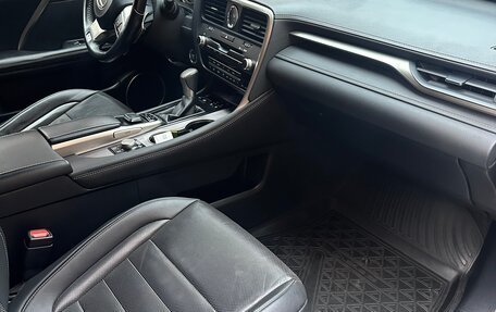 Lexus RX IV рестайлинг, 2018 год, 3 980 000 рублей, 9 фотография