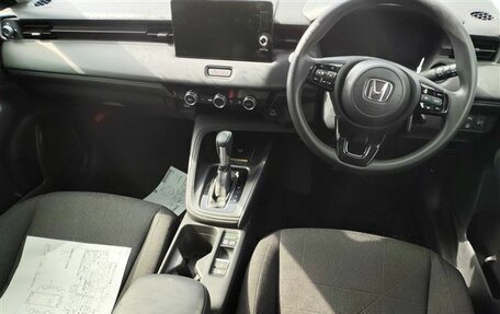 Honda Vezel, 2022 год, 2 600 000 рублей, 33 фотография