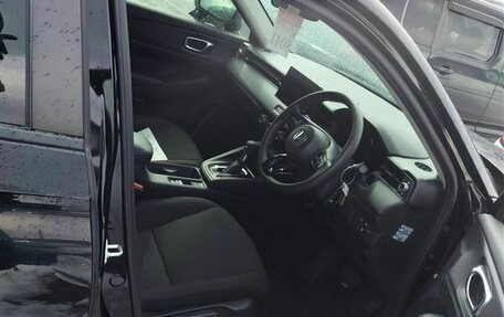 Honda Vezel, 2022 год, 2 600 000 рублей, 34 фотография