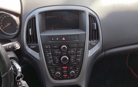 Opel Astra J, 2013 год, 628 000 рублей, 10 фотография