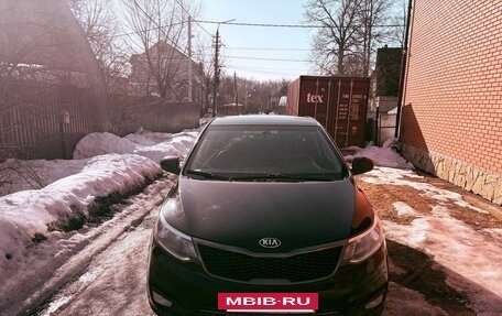 KIA Rio III рестайлинг, 2015 год, 999 000 рублей, 2 фотография