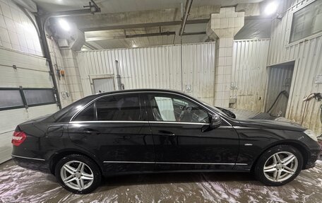 Mercedes-Benz E-Класс, 2009 год, 1 450 000 рублей, 20 фотография