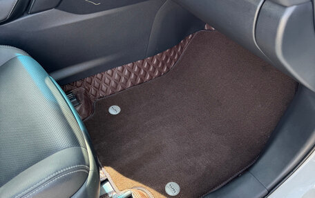 Toyota Harrier, 2022 год, 5 200 000 рублей, 27 фотография