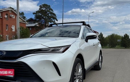 Toyota Harrier, 2022 год, 5 200 000 рублей, 17 фотография