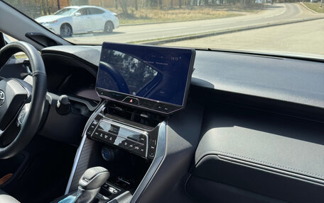 Toyota Harrier, 2022 год, 5 200 000 рублей, 32 фотография