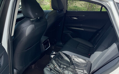 Toyota Harrier, 2022 год, 5 200 000 рублей, 29 фотография