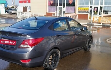 Hyundai Solaris II рестайлинг, 2013 год, 835 000 рублей, 11 фотография