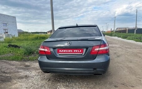Mercedes-Benz E-Класс, 2009 год, 1 150 000 рублей, 4 фотография