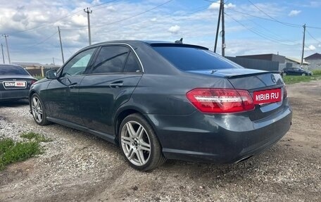 Mercedes-Benz E-Класс, 2009 год, 1 150 000 рублей, 2 фотография