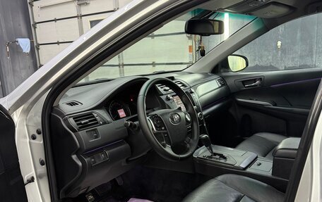 Toyota Camry, 2013 год, 1 820 000 рублей, 6 фотография