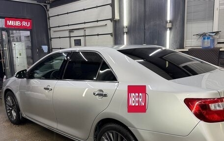 Toyota Camry, 2013 год, 1 820 000 рублей, 5 фотография