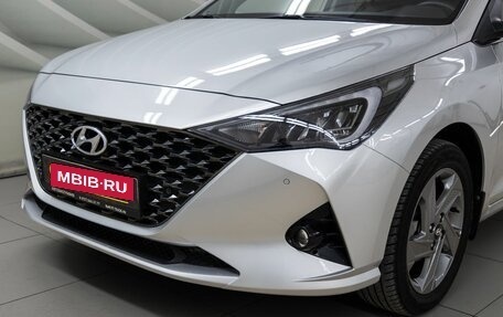 Hyundai Solaris II рестайлинг, 2020 год, 1 848 000 рублей, 10 фотография