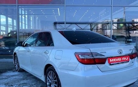 Toyota Camry, 2016 год, 2 165 000 рублей, 12 фотография