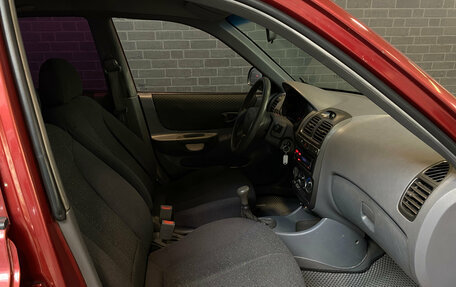 Hyundai Accent II, 2005 год, 380 000 рублей, 9 фотография