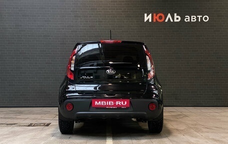 KIA Soul II рестайлинг, 2018 год, 1 440 000 рублей, 6 фотография