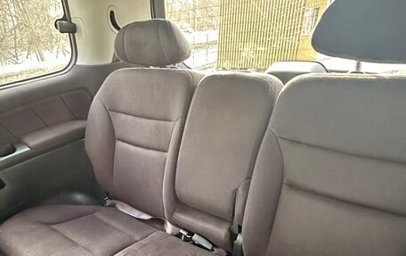 Honda Elysion I, 2006 год, 1 270 000 рублей, 17 фотография