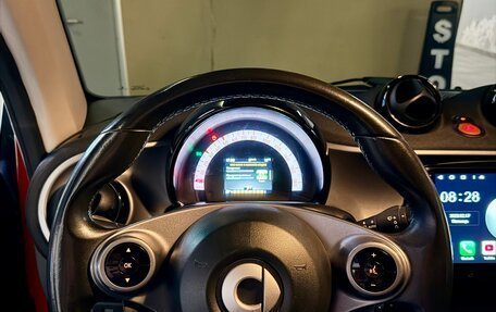 Smart Fortwo III, 2016 год, 1 000 000 рублей, 11 фотография