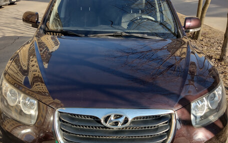 Hyundai Santa Fe III рестайлинг, 2010 год, 1 300 000 рублей, 2 фотография
