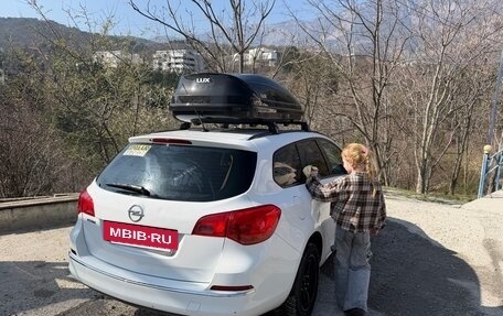 Opel Astra J, 2013 год, 650 000 рублей, 4 фотография