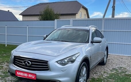 Infiniti FX II, 2011 год, 1 950 000 рублей, 2 фотография