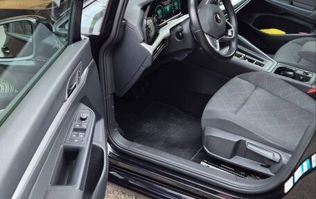 Volkswagen Golf VIII, 2020 год, 2 390 000 рублей, 4 фотография