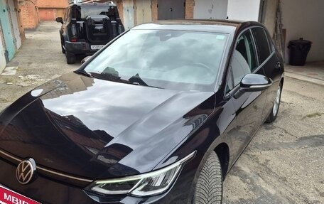 Volkswagen Golf VIII, 2020 год, 2 390 000 рублей, 5 фотография