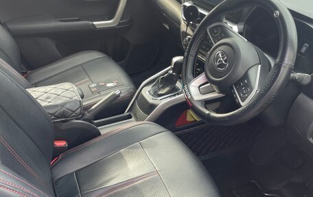 Toyota Raize I, 2021 год, 1 700 000 рублей, 16 фотография