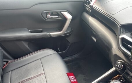 Toyota Raize I, 2021 год, 1 700 000 рублей, 23 фотография