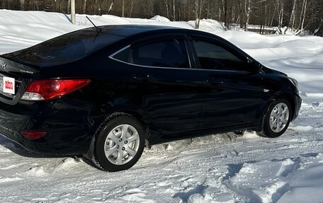 Hyundai Solaris II рестайлинг, 2012 год, 720 000 рублей, 9 фотография