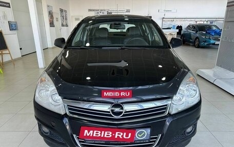 Opel Astra H, 2010 год, 549 990 рублей, 2 фотография