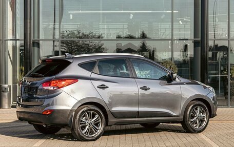 Hyundai ix35 I рестайлинг, 2015 год, 1 295 000 рублей, 6 фотография