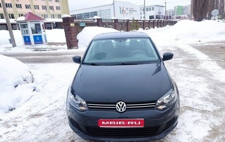 Volkswagen Polo VI (EU Market), 2011 год, 700 000 рублей, 1 фотография
