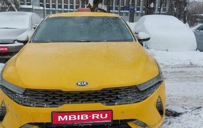 KIA K5, 2021 год, 1 675 000 рублей, 1 фотография