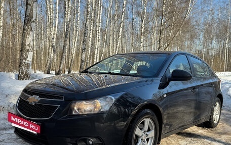 Chevrolet Cruze II, 2012 год, 900 000 рублей, 6 фотография