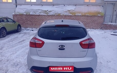 KIA Rio III рестайлинг, 2014 год, 880 000 рублей, 3 фотография