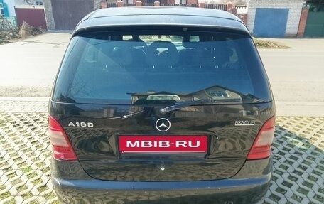 Mercedes-Benz A-Класс, 1998 год, 250 000 рублей, 2 фотография