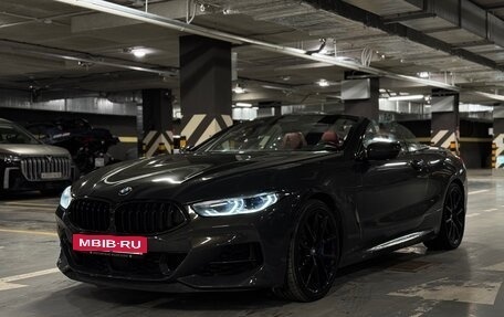 BMW 8 серия, 2019 год, 5 400 000 рублей, 2 фотография