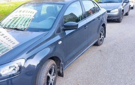 Volkswagen Polo VI (EU Market), 2011 год, 700 000 рублей, 8 фотография