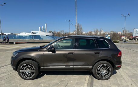 Volkswagen Touareg III, 2015 год, 3 100 000 рублей, 8 фотография