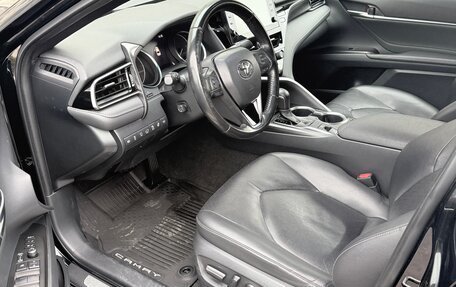 Toyota Camry, 2021 год, 3 600 000 рублей, 6 фотография