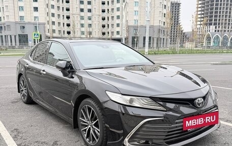 Toyota Camry, 2021 год, 3 600 000 рублей, 9 фотография
