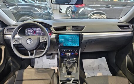 Skoda Superb III рестайлинг, 2025 год, 3 360 000 рублей, 12 фотография