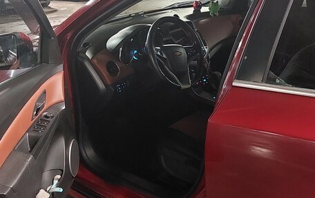 Chevrolet Cruze II, 2011 год, 630 000 рублей, 5 фотография